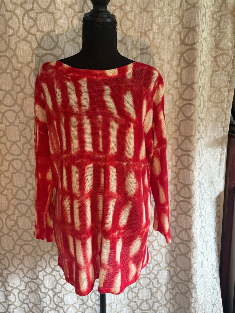 Chico's Red and Cream Tie-Dye Pullover Tunic